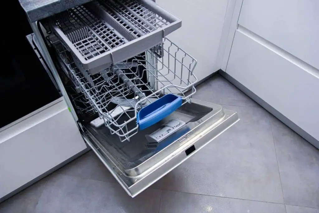 Best GE dishwasher: top characteristics and description